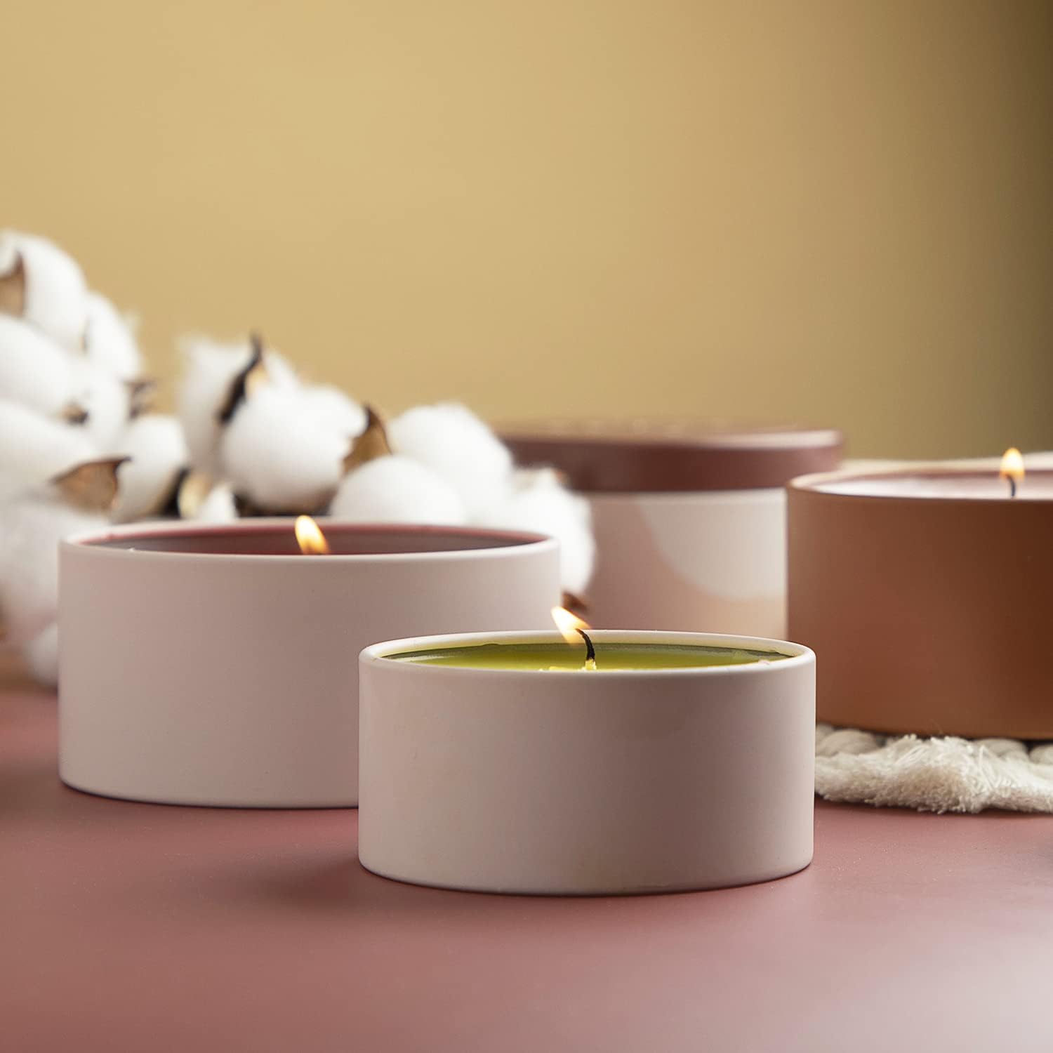 Hearth Harbor 8 Oz Candle Jars Set of 24 with Lids