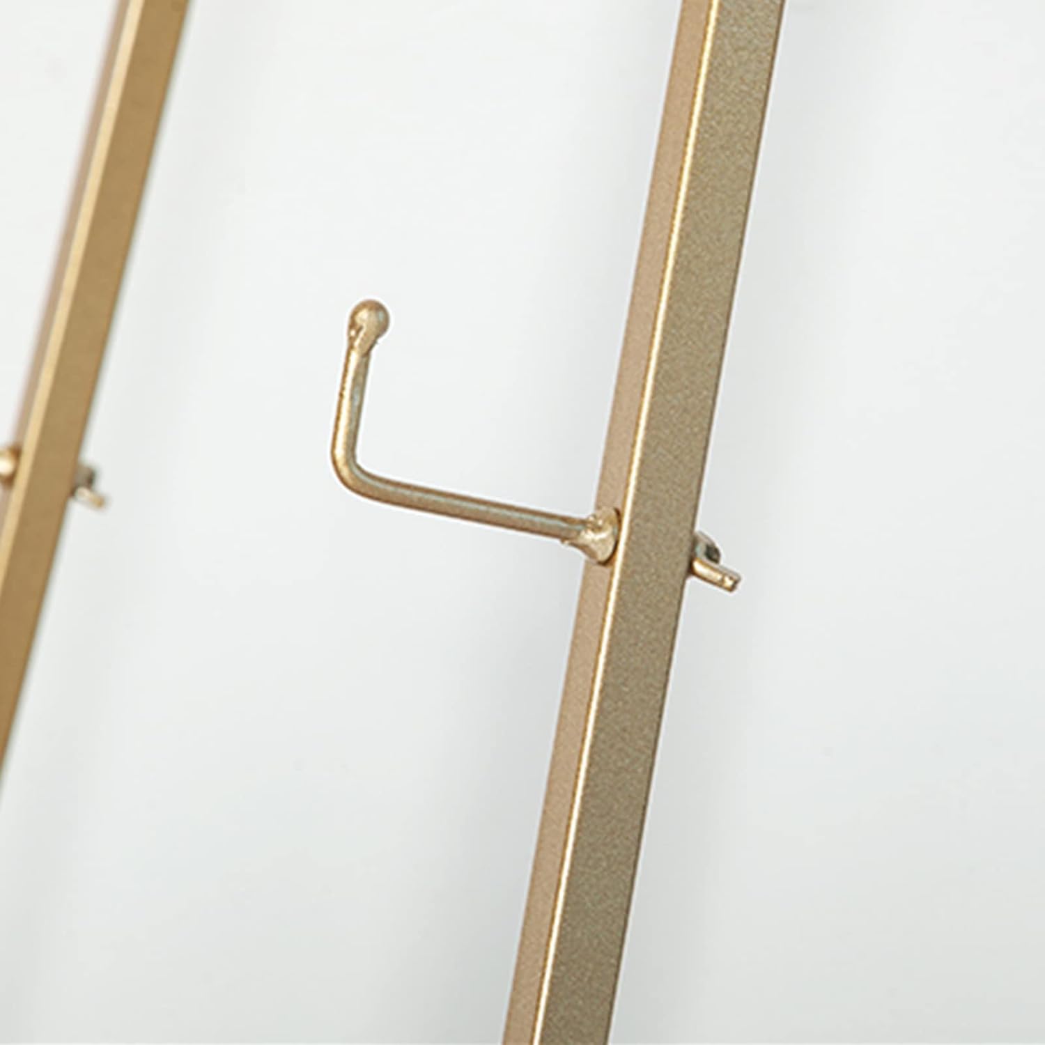 Gold Metal Art Easel Stand for Painting and Display
