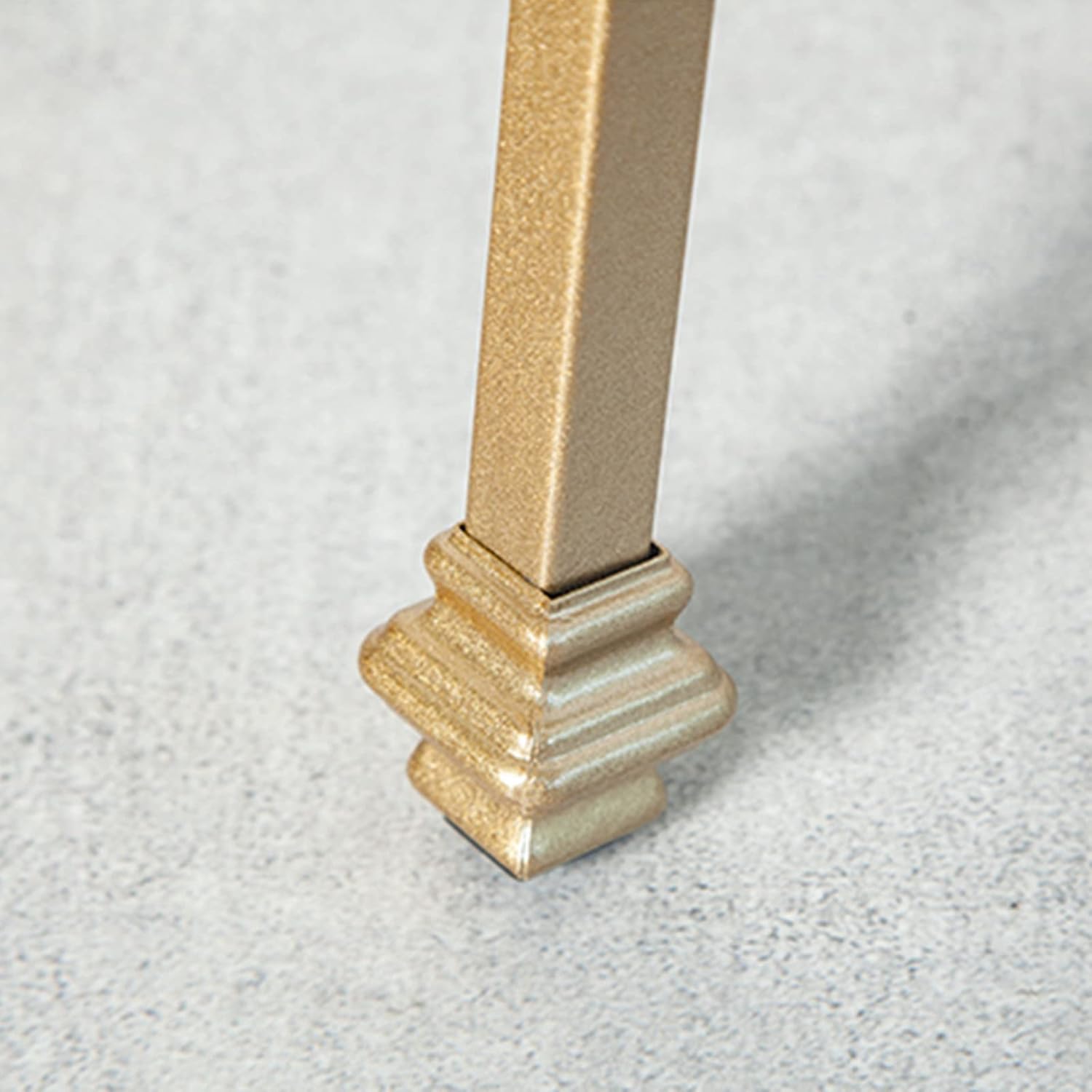 Gold Metal Art Easel Stand for Painting and Display