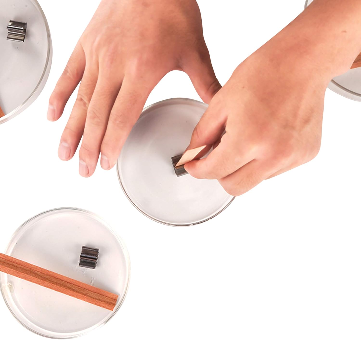 NOOR 50 Smokeless Wooden Wicks with Trimmer and Clips for Candle Making