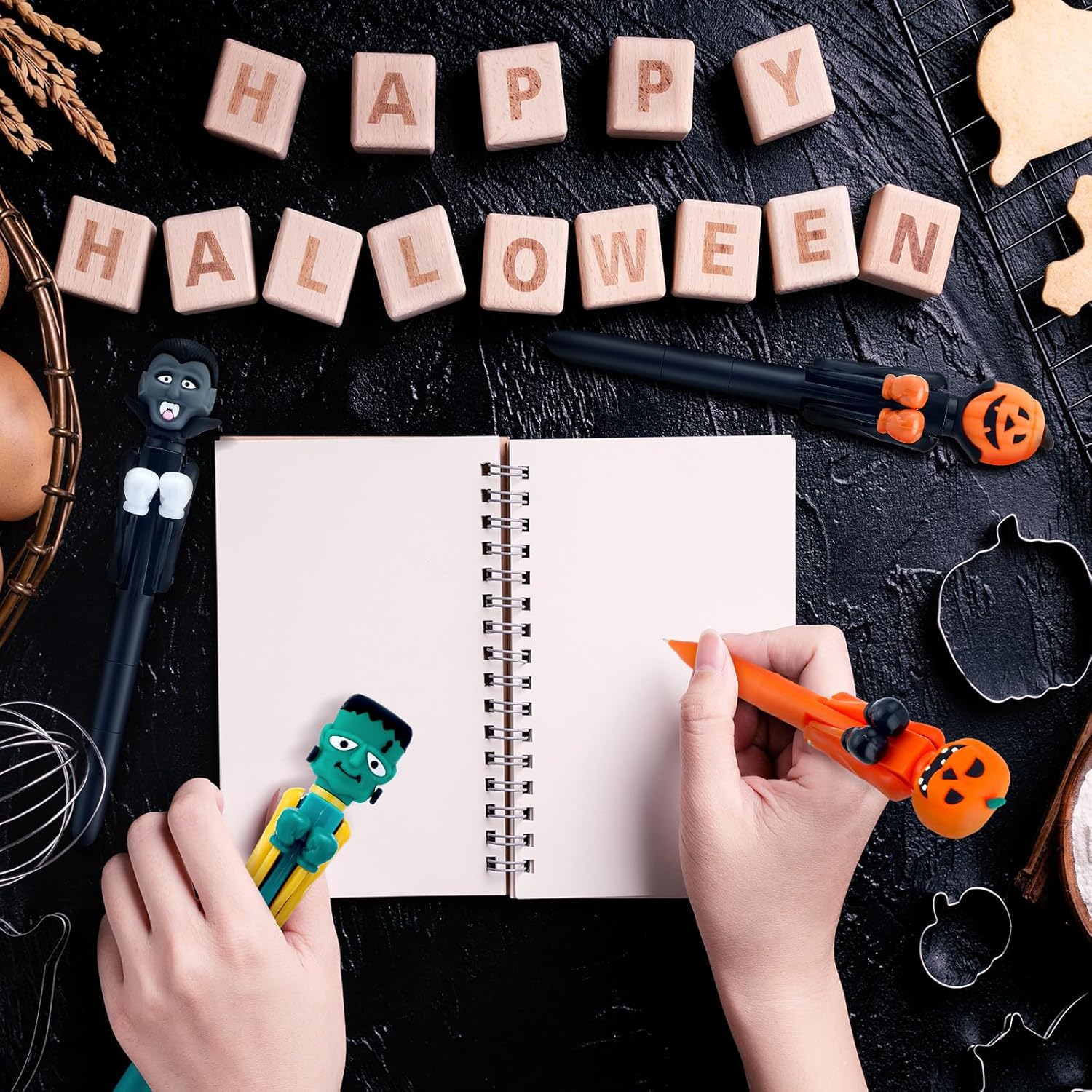 12 Pcs Halloween Boxing Pen with Punchy Design