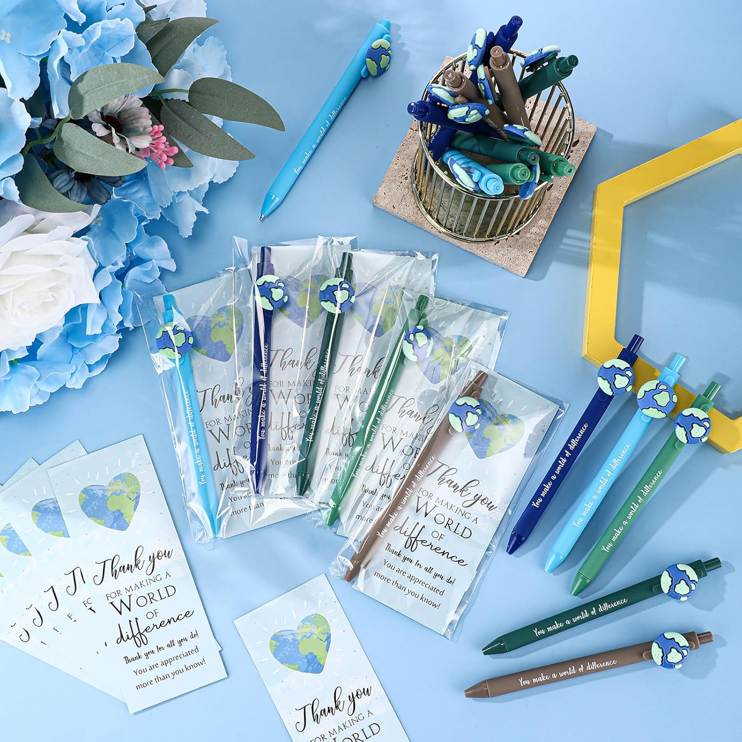 20 Sets Back to School Gift Cute Retractable Globe Pens