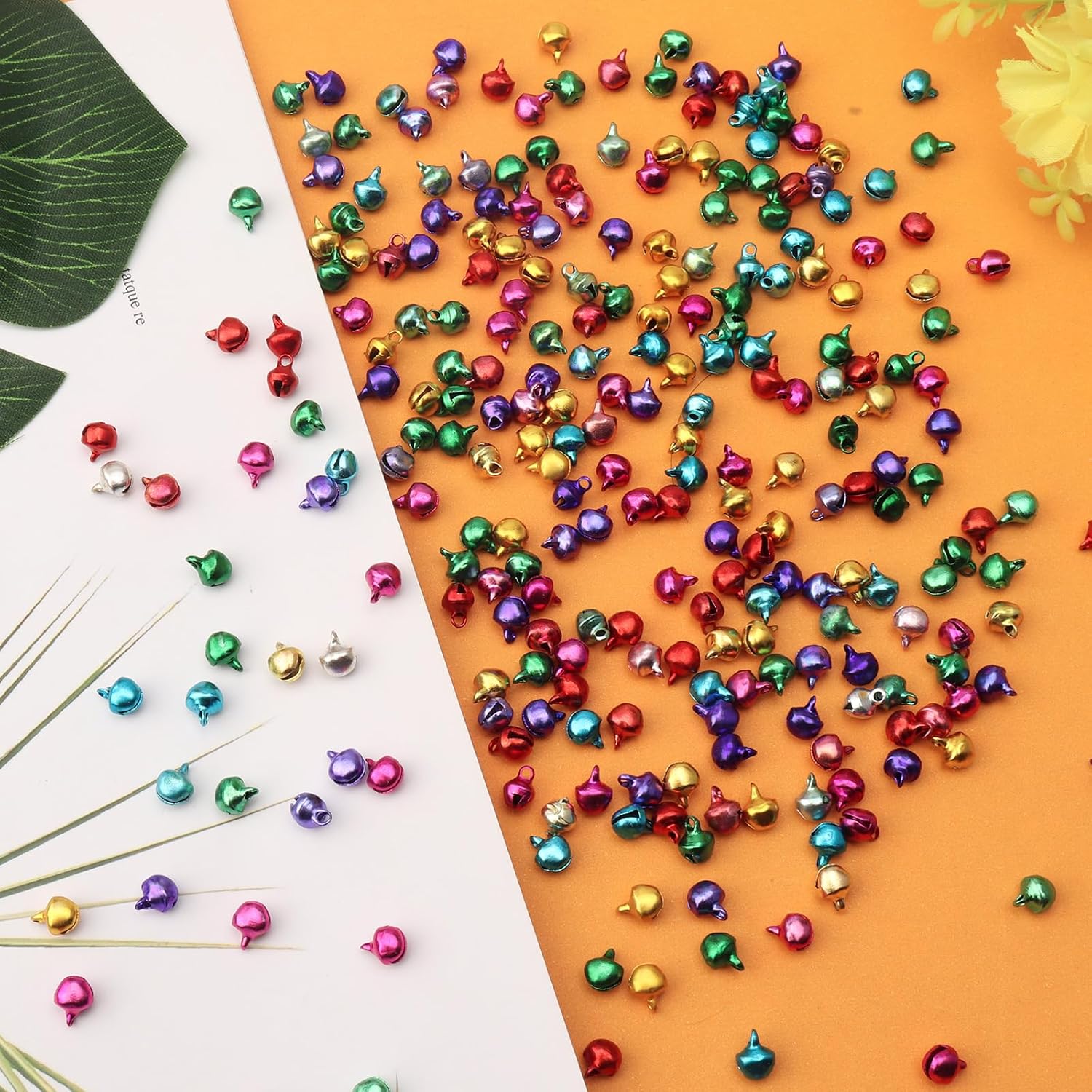 600PCS Multicolored Jingle Bells for Christmas Crafts